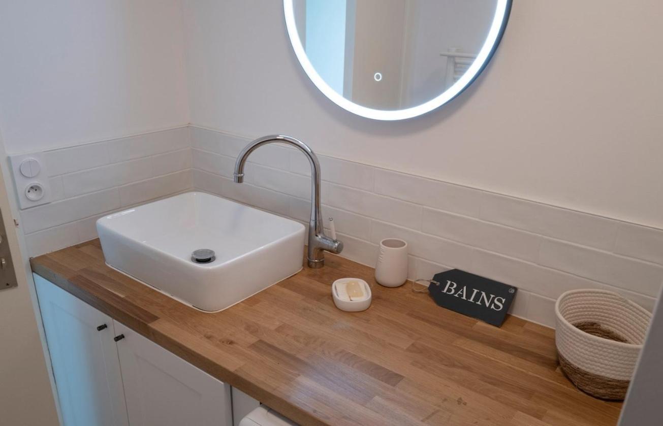 Appartement Pied Dans L'Eau - La Comtesse Saint-Quay-Portrieux Bagian luar foto